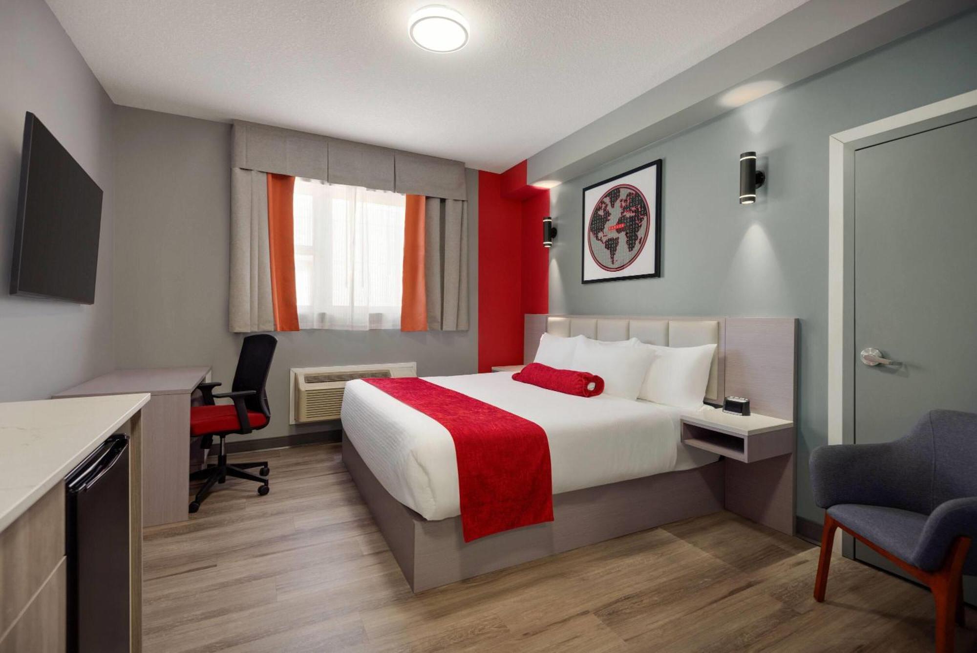Ramada By Wyndham West Edmonton Hotel & Suites Ngoại thất bức ảnh
